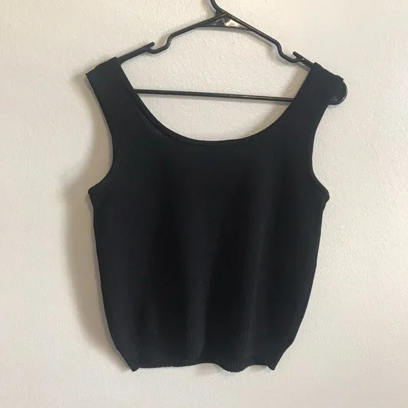 ST. JOHN Basics Black Knit Crop Tank Top Size Small - Picture 6 of 8